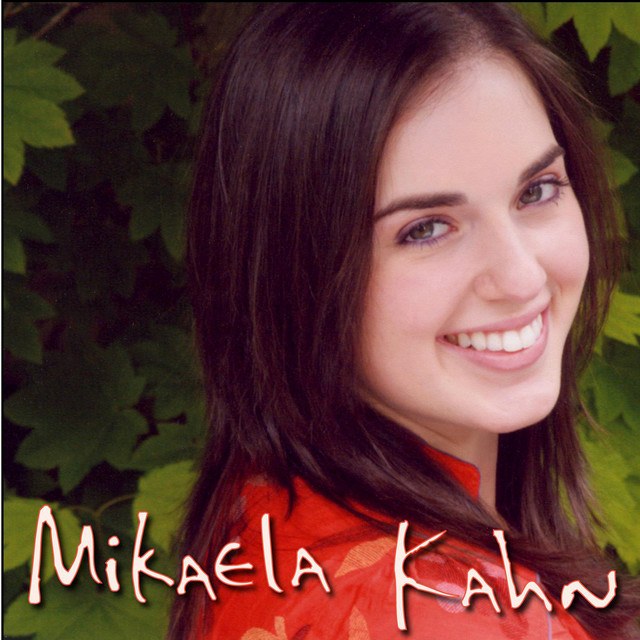 Mikaela Kahn