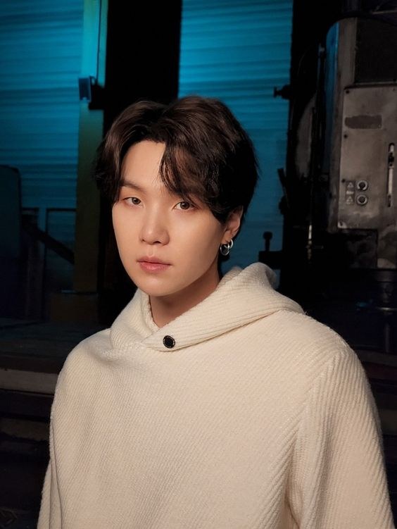 Min Yoon Gi (Suga)