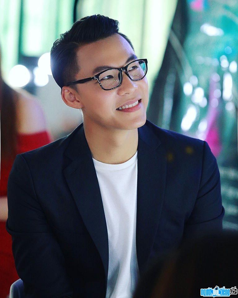 MK - Minh Kiên