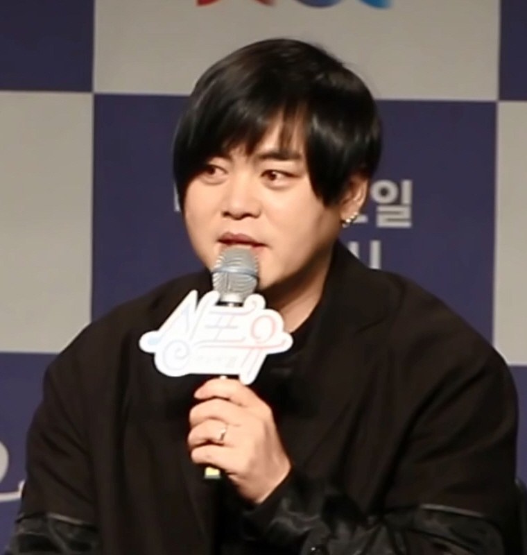 Moon Hee Jun