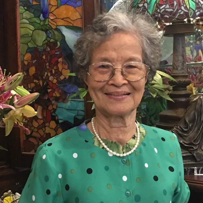 Nâu Hoàng