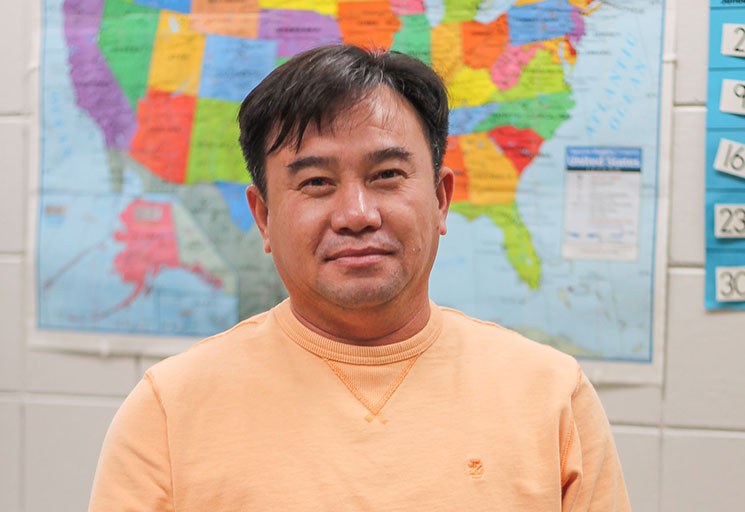 Neng Vang