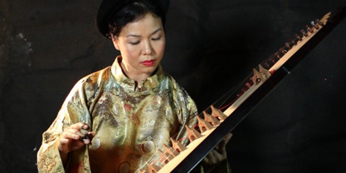 BÀI THƠ QUÊ LỤA