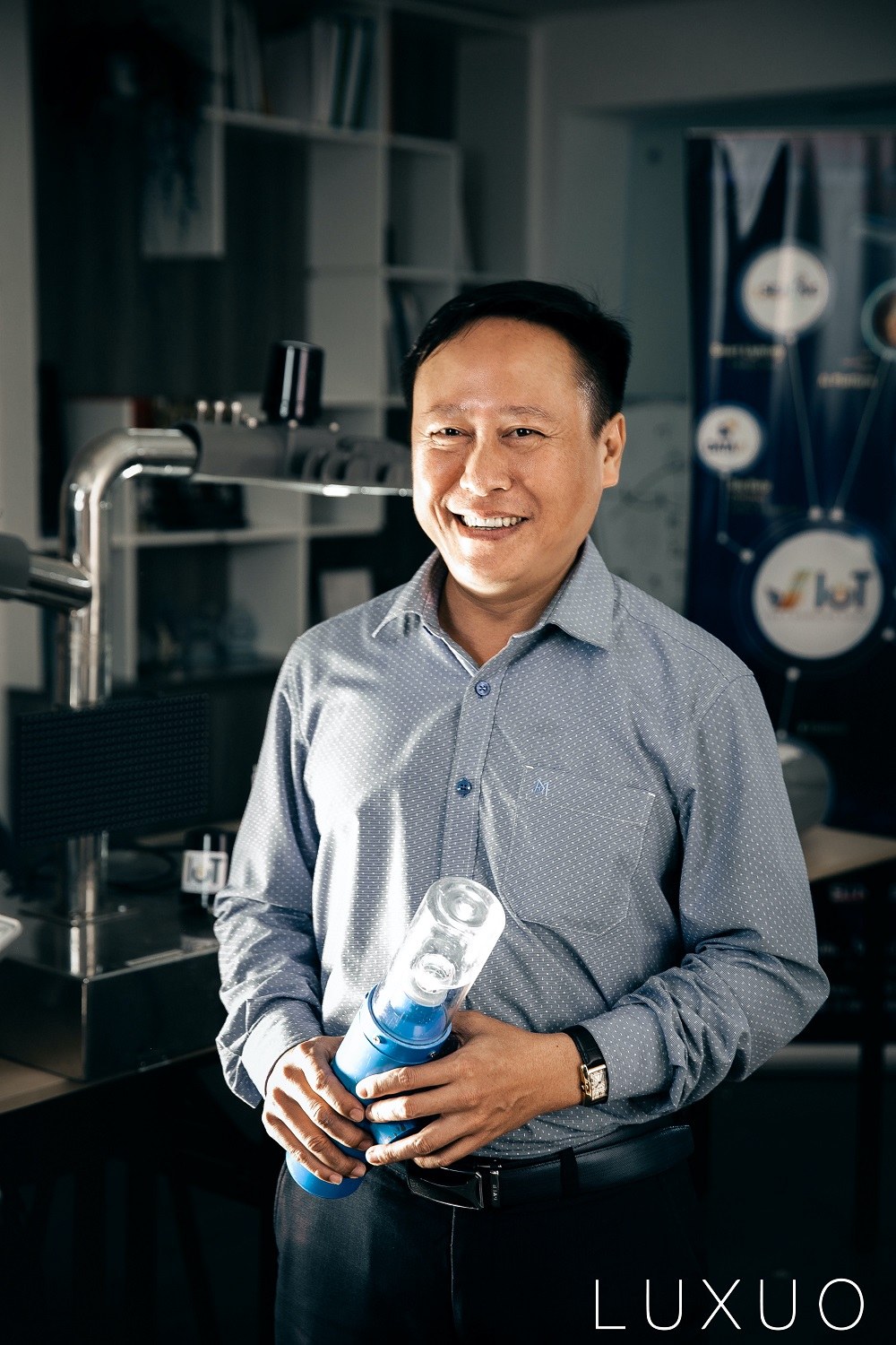 Nguyễn Viết Bách