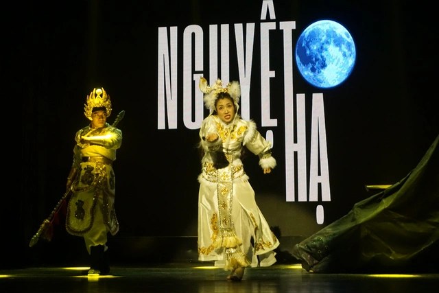 Nguyệt Hạ