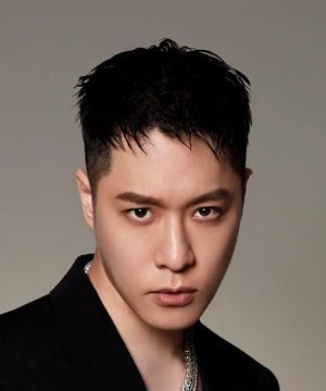 Nick Chou / Châu Thang Hào