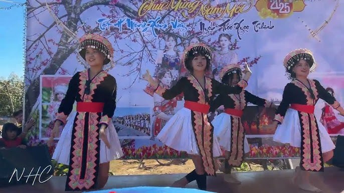 Nkauj Hmoob