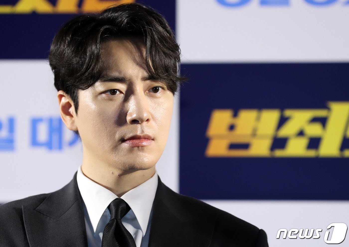 Park Joon Hyuk 