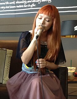 Peggy Hsu / Hứa Triết Bội
