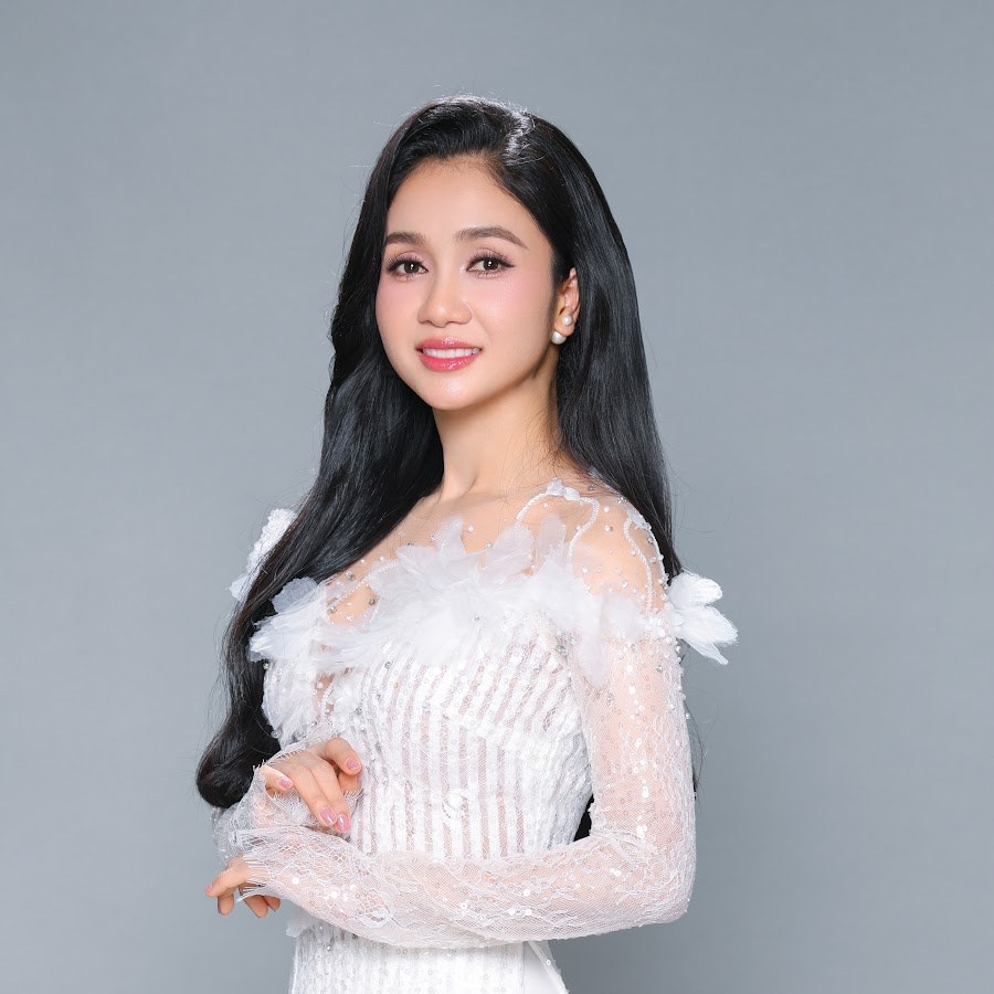 Phương Anh (P.A)