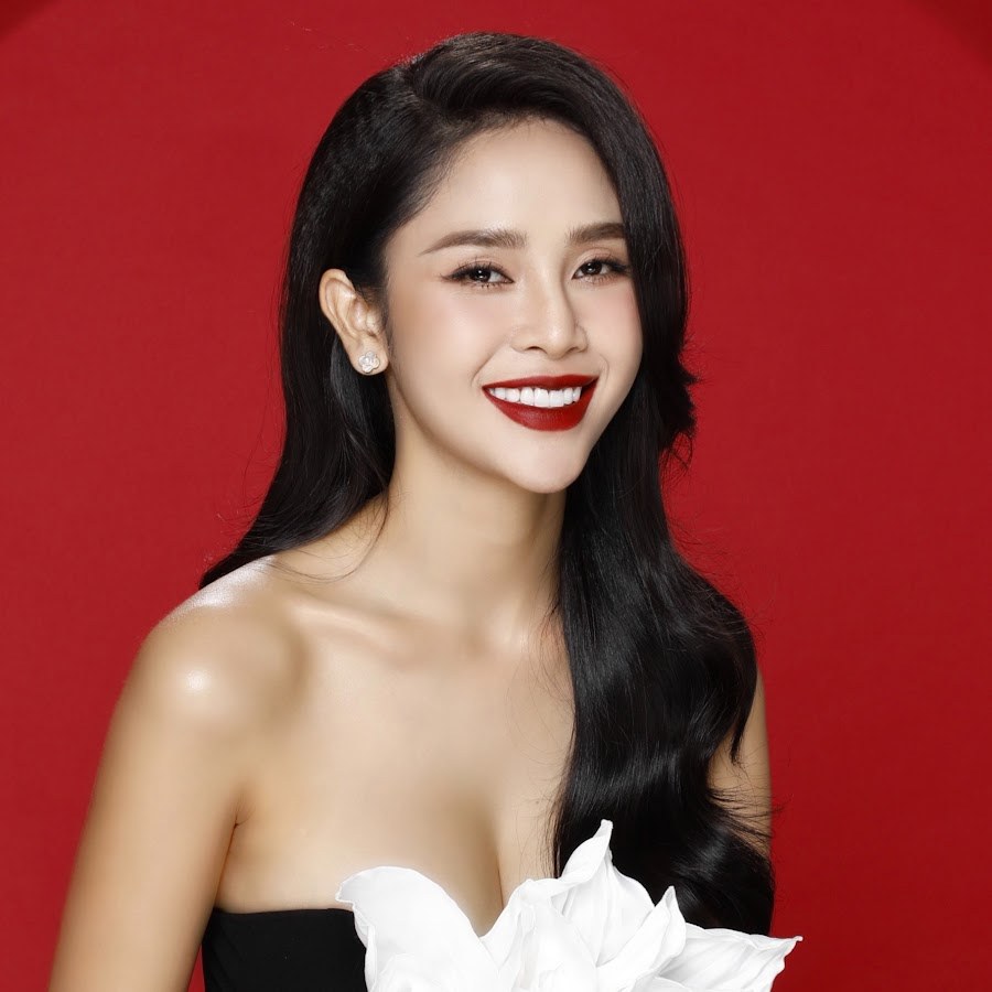 Phương Ý