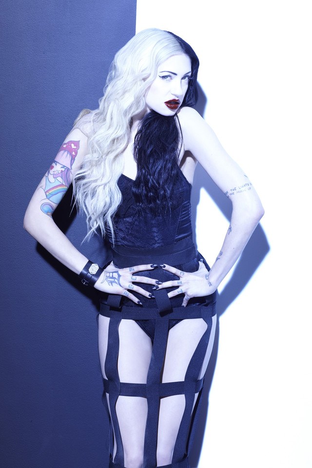 Porcelain Black 