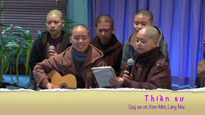 Quý Sư Cô Làng Mai