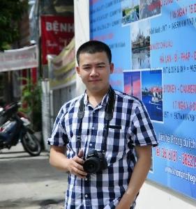 Ánh Sáng Trần Gian
