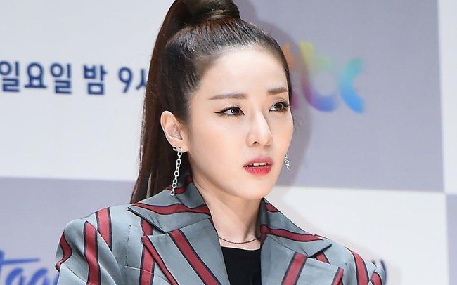 Sandara Park (2NE1)
