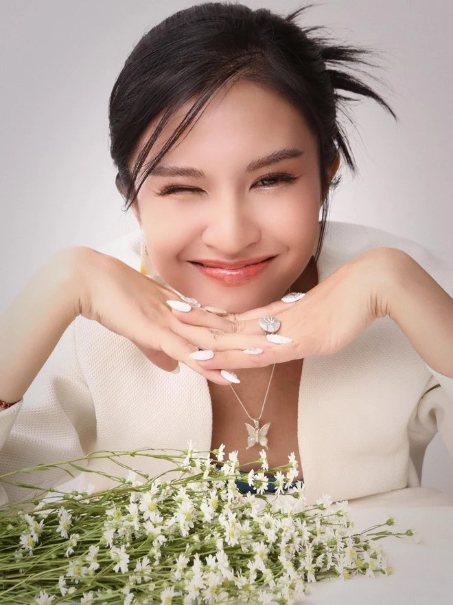 Satila Hồng Vịnh