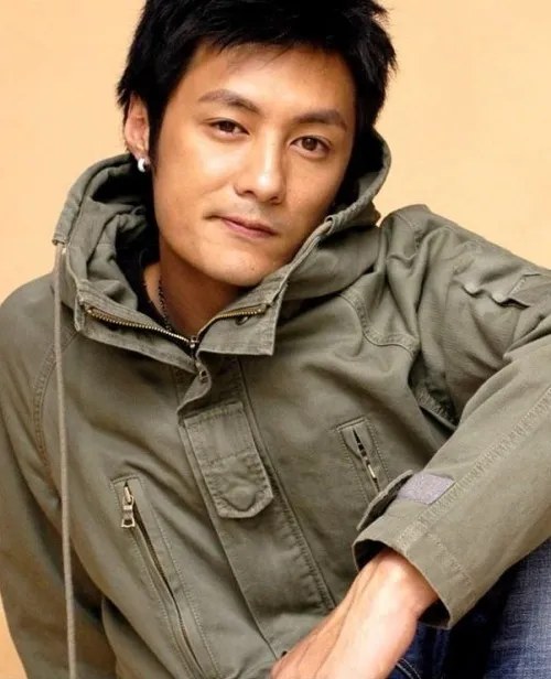 Shawn Yue / Dư Văn Lạc