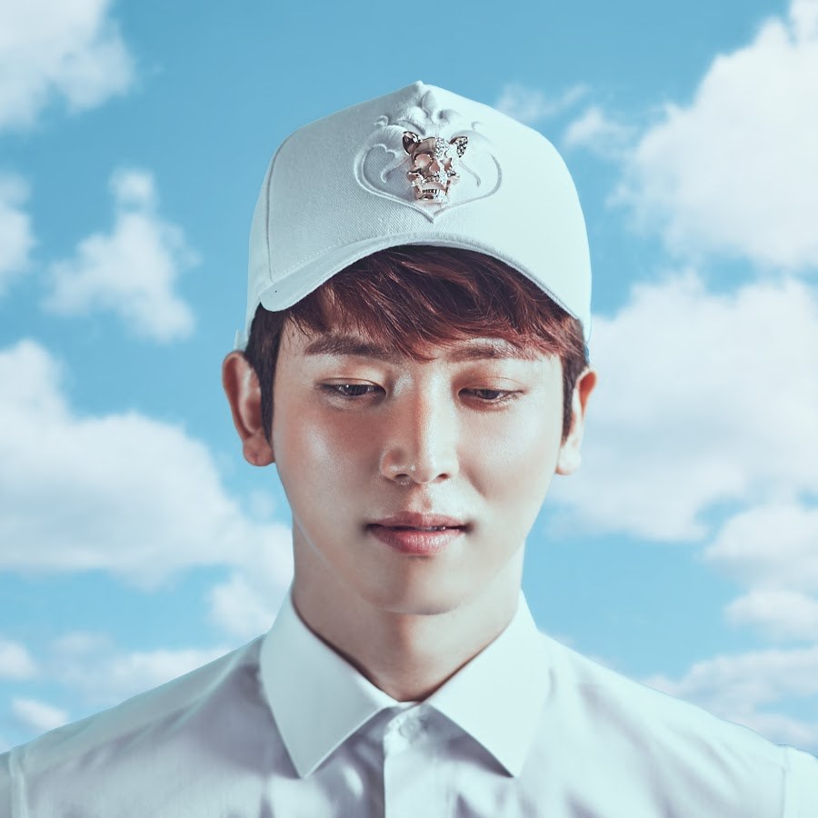 Shin Hyun Woo (신현우)
