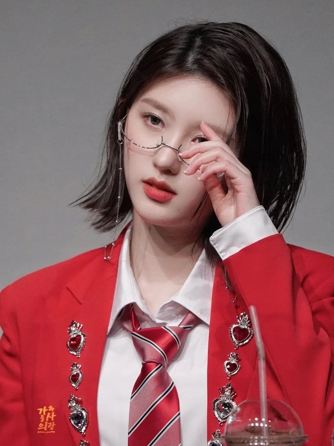Son Ga Eul 
