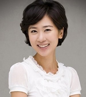 Son Yun Kyung