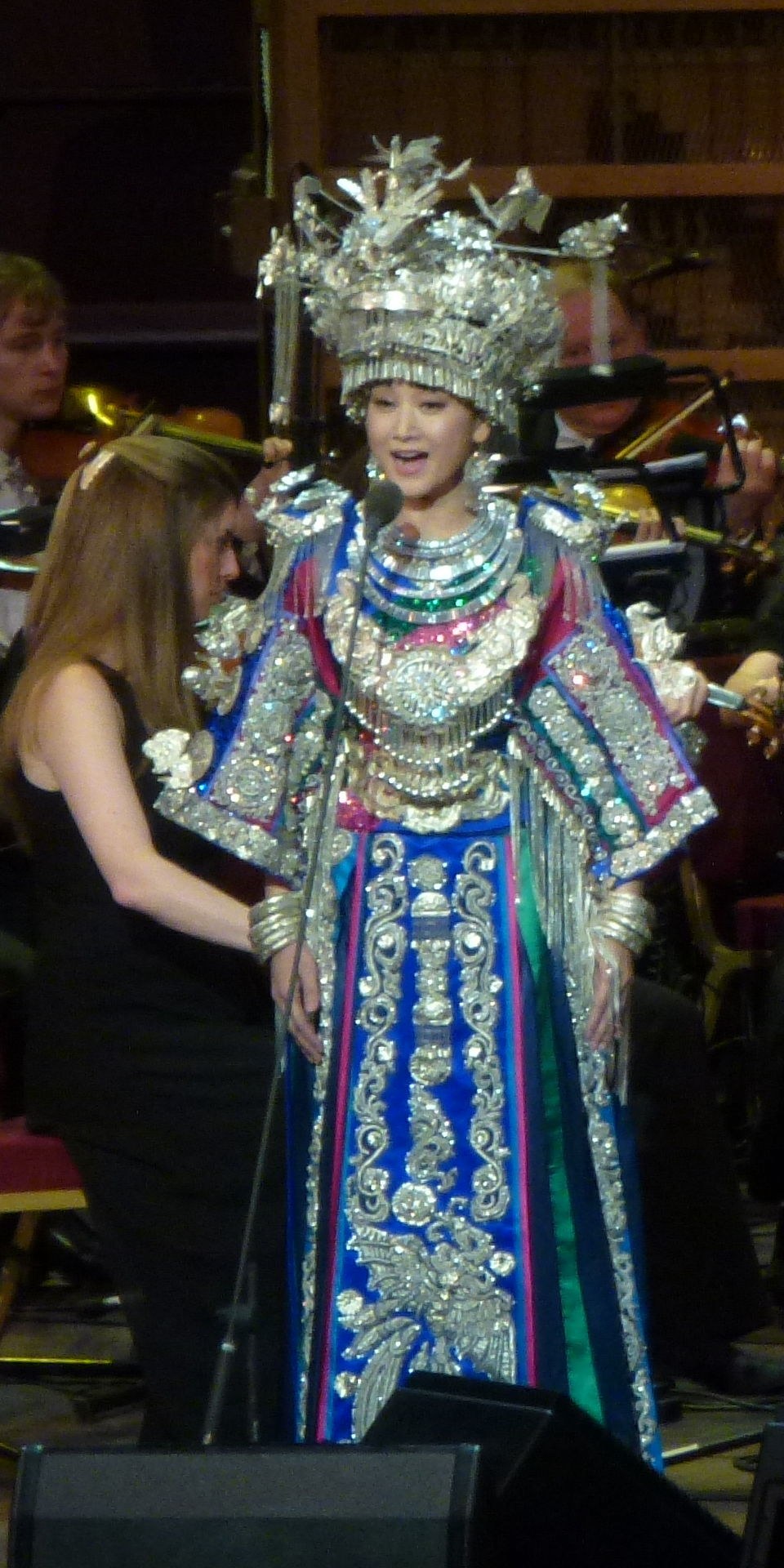 Song Zuying (宋祖英)