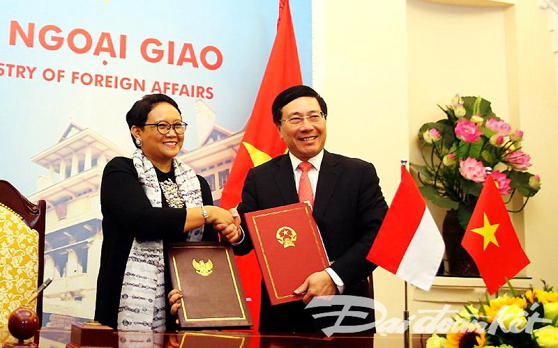 Xa Người Mình Yêu