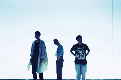 Spangle Call Lilli line