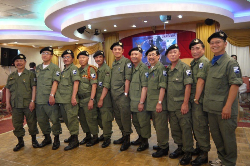 Tạ Thiết Giáp
