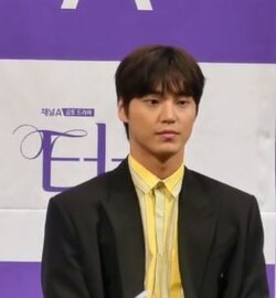   Tae Hwa