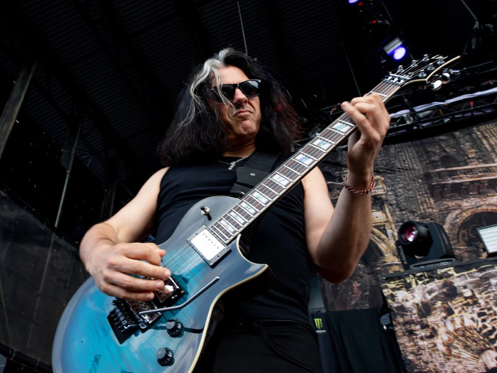 Testament
