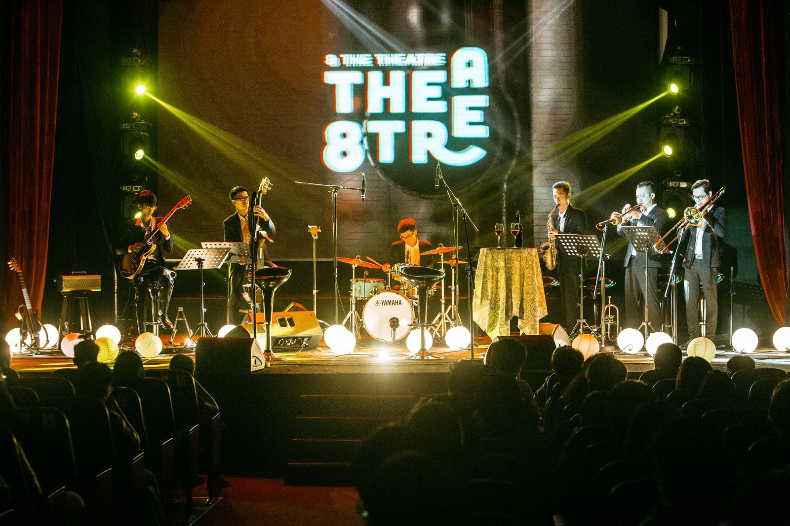 The Eighth Theater / Theatre8