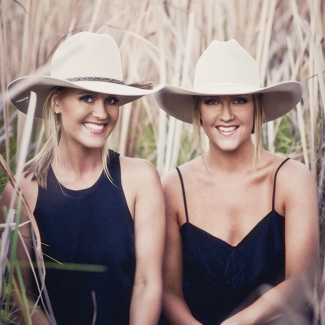 The Sunny Cowgirls