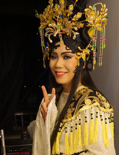 A-Đam Con Ở Đâu