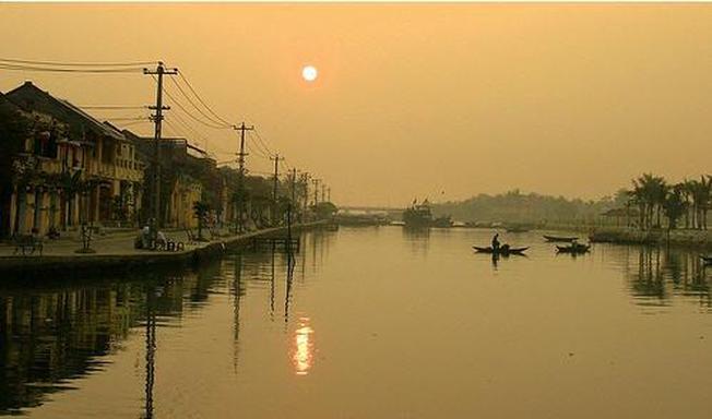 Tạm biệt Huế