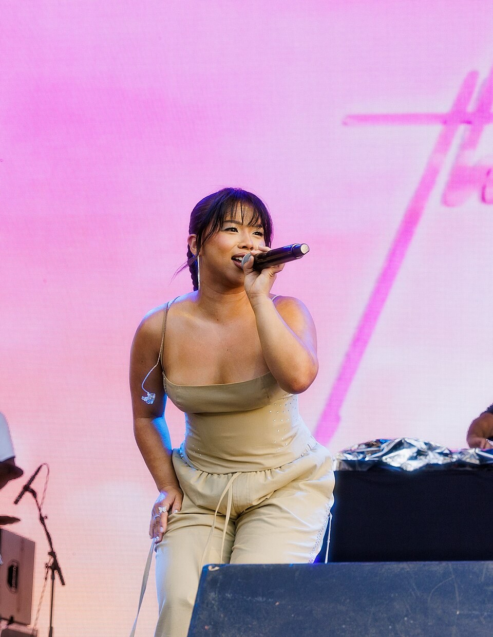 Thuỳ HD