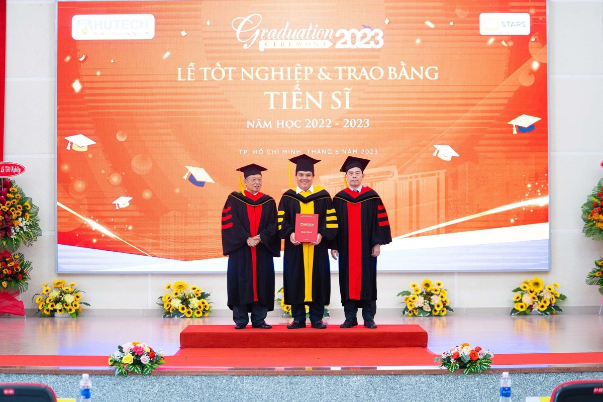 Tiến Công