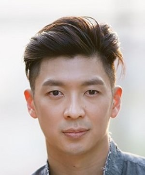 Tim (Hwang Young Min)