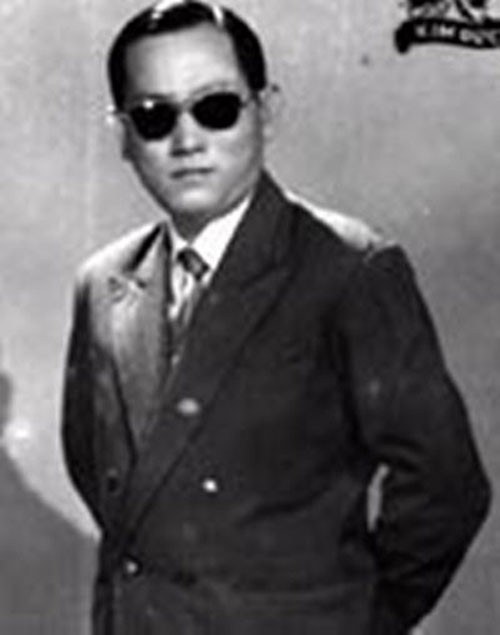 Văn Vĩ Kỳ