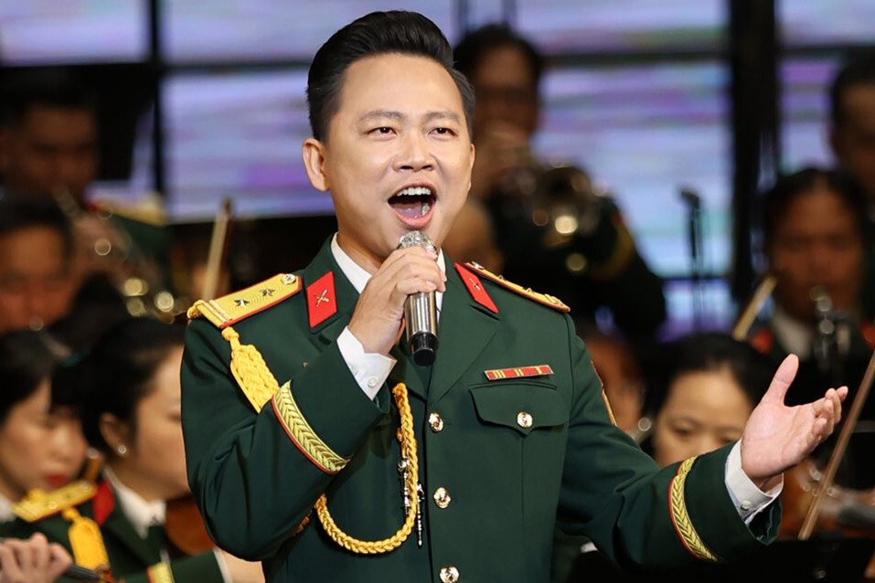 Viết Danh