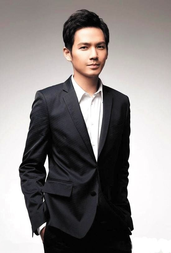 Wallace Chung / Chung Hán Lương