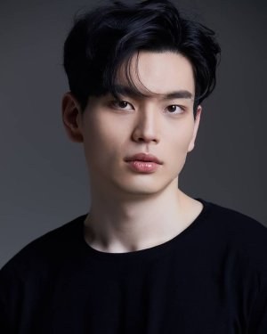 Woo Yeon Ju