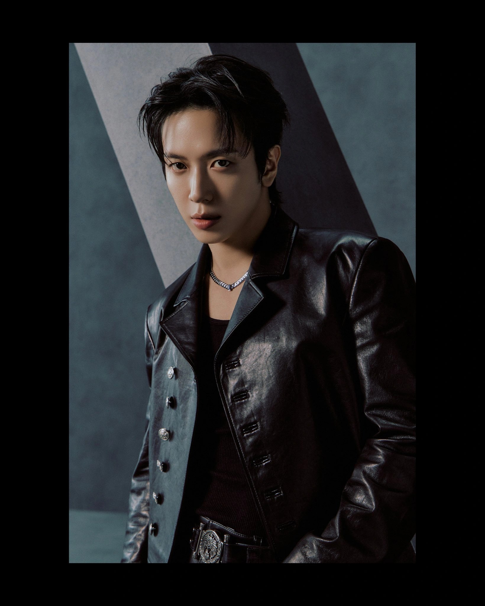 YongHwa (CNBlue)