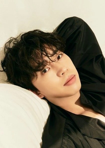  Young Man Li 
