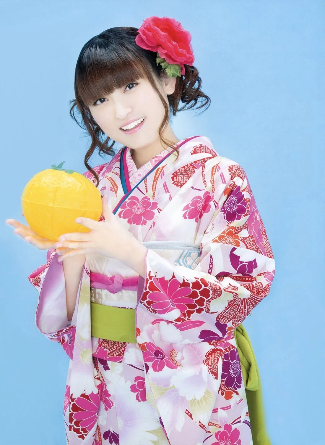 Yukari Tamura 