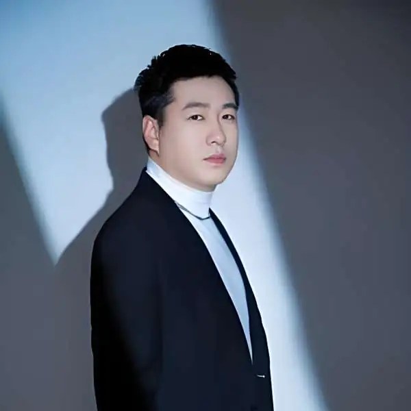 Zhang Junbo