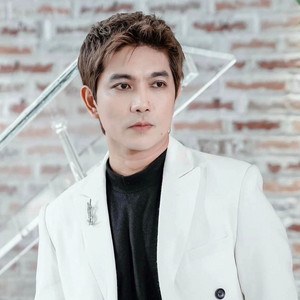 Anh Biết - Tim