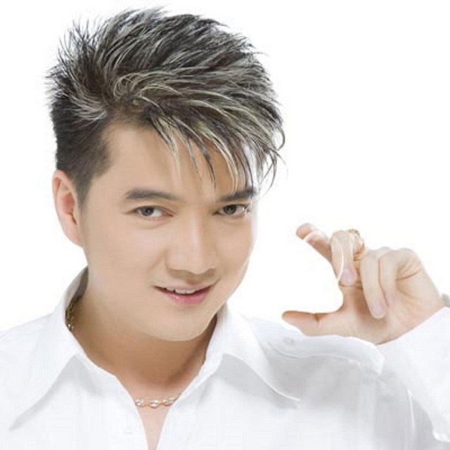 Anh không là gì