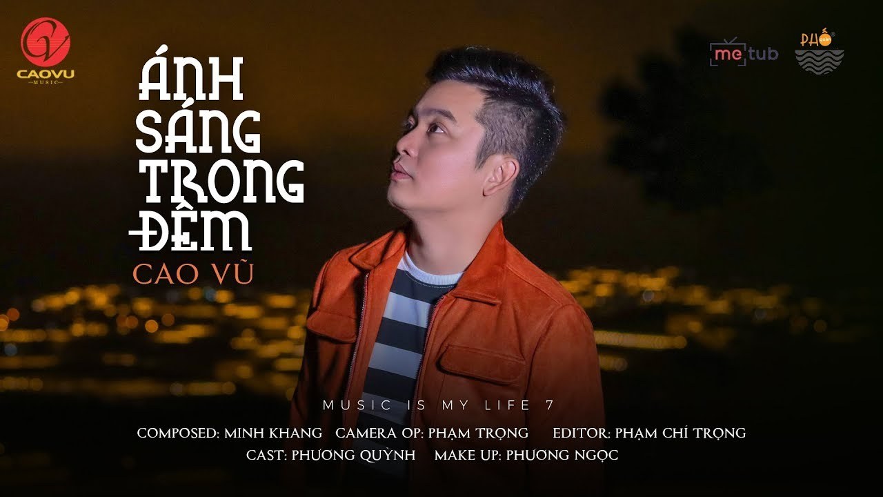 Ánh Sáng Trong Đêm