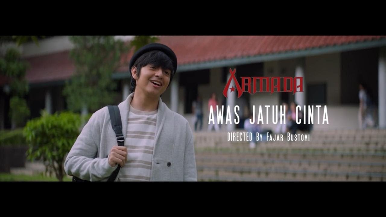Awas Jatuh Cinta