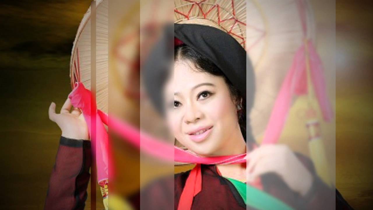 Ba quan mời trầu